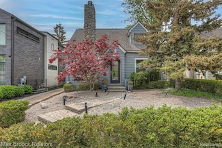 328 George St, Birmingham, MI 48009