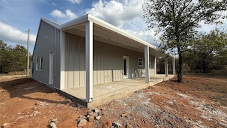 180 Cimmarron Trail, Runaway Bay, TX 76426