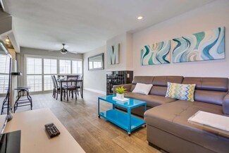 711 Island Ct Unit 6, San Diego, CA 92109