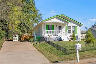 405 B St, Clarksville, TN 37042