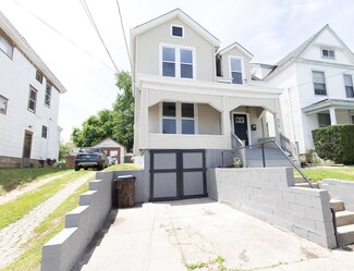 515 Maple St, Cincinnati, OH 45216