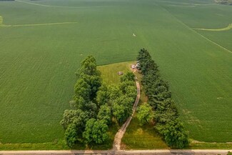 6941 W Mineral Point Rd, Janesville, WI 53548