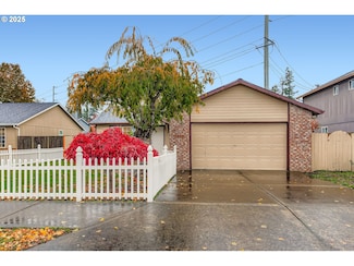 7293 SE Borwick St, Hillsboro, OR 97123