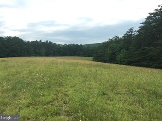 318 Bennett Ln, Clearville, PA 15535