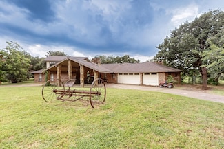 140 Chaparral Estate, Denton, TX 76208