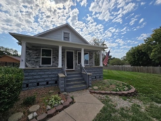 106 E Summit St, Durand, MI 48429