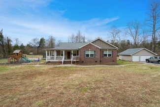 1123 Abels Valley Rd, Rockwood, TN 37854