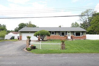 10 Florence Dr, Ballston Spa, NY 12020