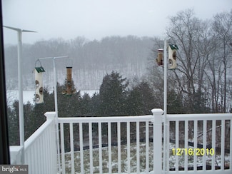 113 Harvester Dr, Lake Frederick, VA 22630