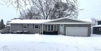 837 Edgewater Dr, Buffalo, NY 14228