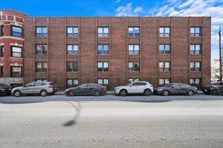 803 W Oakdale Ave Unit 3A, Chicago, IL 60657