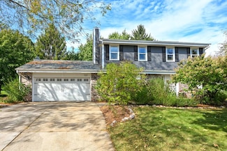 727 Overland Trail, Grafton, WI 53024