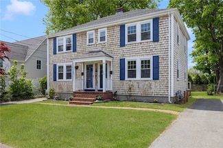 349 Boulevard, Middletown, RI 02842