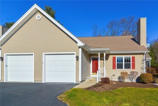 17 Mill Pond Rd Unit 17, Harrisville, RI 02830