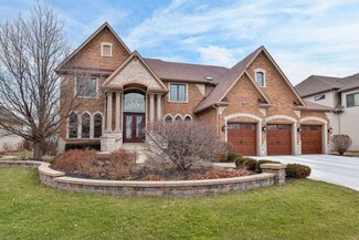 1975 Saddle Farm Ln, Naperville, IL 60564