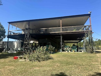 687 Estate Dr, Jonesville, LA 71343