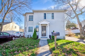 967 Centre St, Brockton, MA 02302