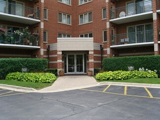 6461 W Warner Ave Unit 415, Chicago, IL 60634
