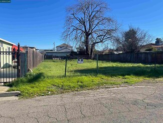 226 12th St, Vallejo, CA 94590