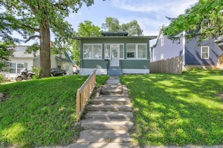 1135 Euclid Ave, Des Moines, IA 50313