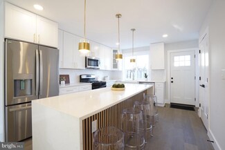 2221 15th St NE, Washington, DC 20018