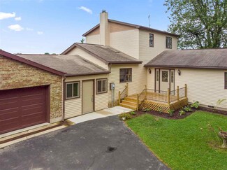 2920 N 825 E, Churubusco, IN 46723