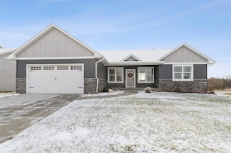 5516 Tennessee St, Ames, IA 50014