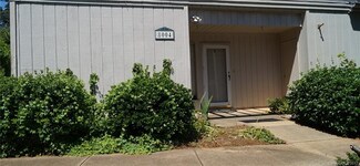 8004 Horse Chestnut Ln, Charlotte, NC 28277