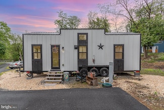 867 Schwanger Rd Unit 10, Elizabethtown, PA 17022