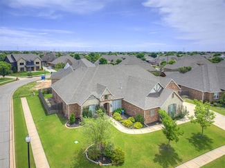 4311 Moorgate Dr, Norman, OK 73072