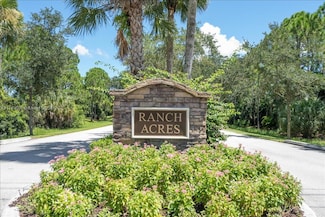 2524 SE Ranch Acres Cir, Jupiter, FL 33478