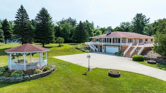 3300 N State Rd, Deckerville, MI 48427