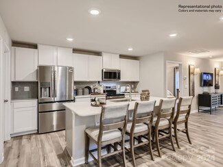 121 Hanging Rock Trail Unit SF 56, Statesville, NC 28625