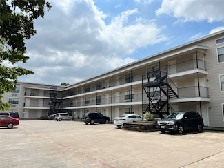 701 W Sycamore St Unit 109, Denton, TX 76201