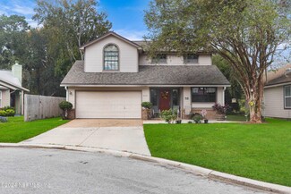 2070 Wax Myrtle Ct, Orange Park, FL 32073