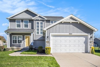 8544 Jacaranda Dr, Dimondale, MI 48821