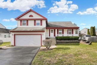 724 Green Castle Ct, West Dundee, IL 60118