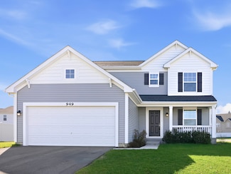 949 Hyte St, Plano, IL 60545