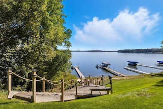 10781 Dahl Ave, Chisago City, MN 55013