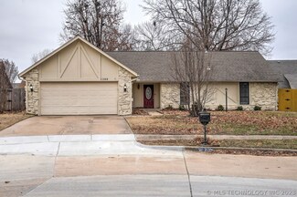 2208 W Nashville St, Broken Arrow, OK 74012