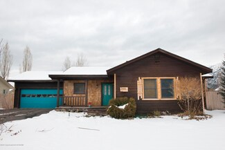 366 Deer, Alpine, WY 83128