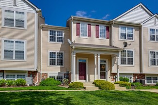 110 Terra Firma Ln Unit E, Volo, IL 60020
