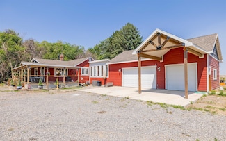 423 Lane 12, Powell, WY 82435
