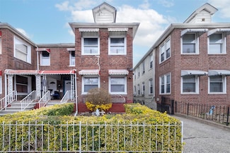 2541 Holland Ave, Bronx, NY 10467