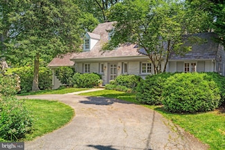 8519 Longfellow Place, Chevy Chase, MD 20815