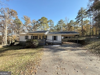 275 Hanson Dr, Lagrange, GA 30240