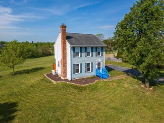 121 Sun Beau Ct, New Market, VA 22844