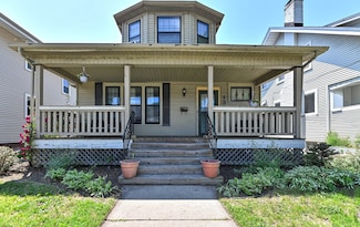 1336 Deane Blvd, Racine, WI 53405