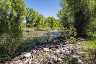 255 Riverwalk Dr, Gunnison, CO 81230