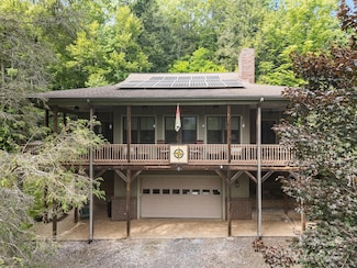 305 Pound Mill Branch Rd, Green Mountain, NC 28740